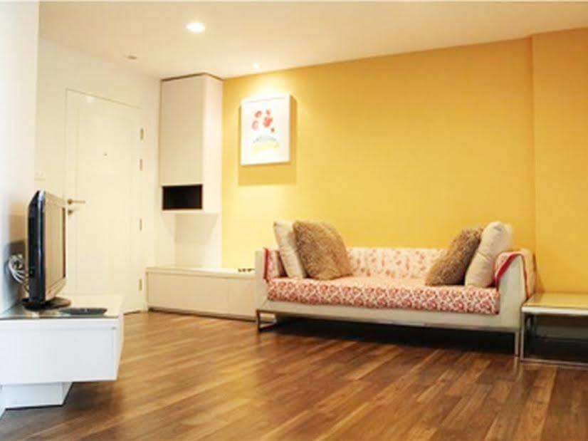 The Room @Sukhumvit79 Bangkok Exterior photo